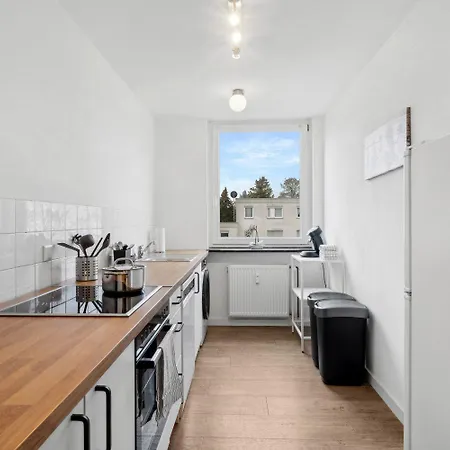 Beautiful With Balcony In * Alzey